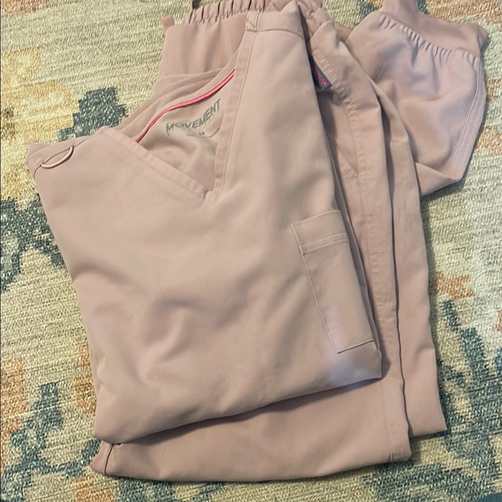 Movement size M scrub set